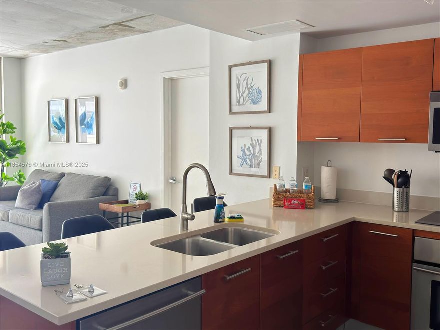 Welcome to luxury living in Midtown Miami. This stunning apartment at the iconic Midblock offers 2 spacious bedrooms, 2 modern bathrooms, and an expansive private terrace
your serene oasis amidst the city’s energy. Enjoy walking to nearby boutiques, supermarkets, coffee shops and top restaurants. Just steps from the world-renowned
Design District, perfect for those who love an active, urban lifestyle. Airbnb approved with guest registration included in management fees, making it an ideal investment or dream
residence. Experience Miami living at its finest in this exceptional Midtown gem.