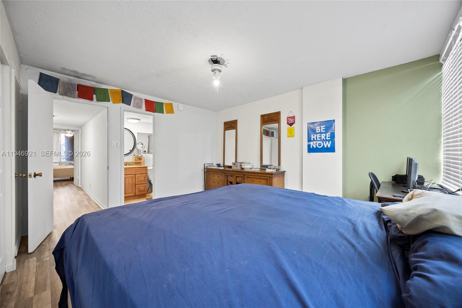 POINTE CONDO - Residential