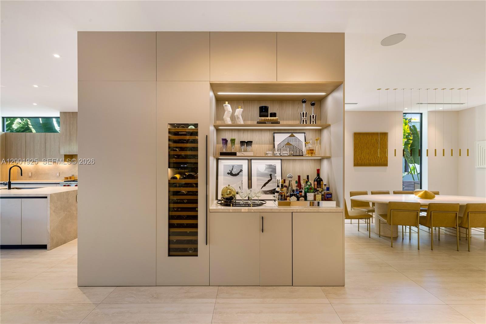 AQUA MARINE - Residential Lease