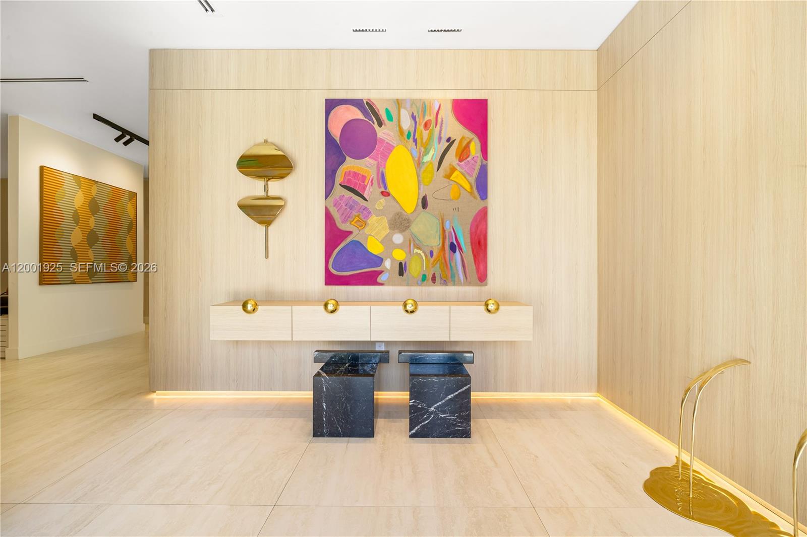 AQUA MARINE - Residential Lease