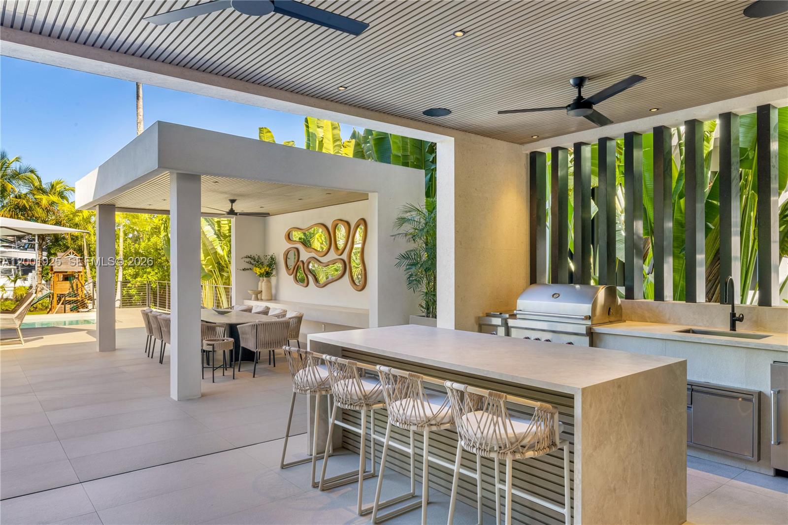 AQUA MARINE - Residential Lease