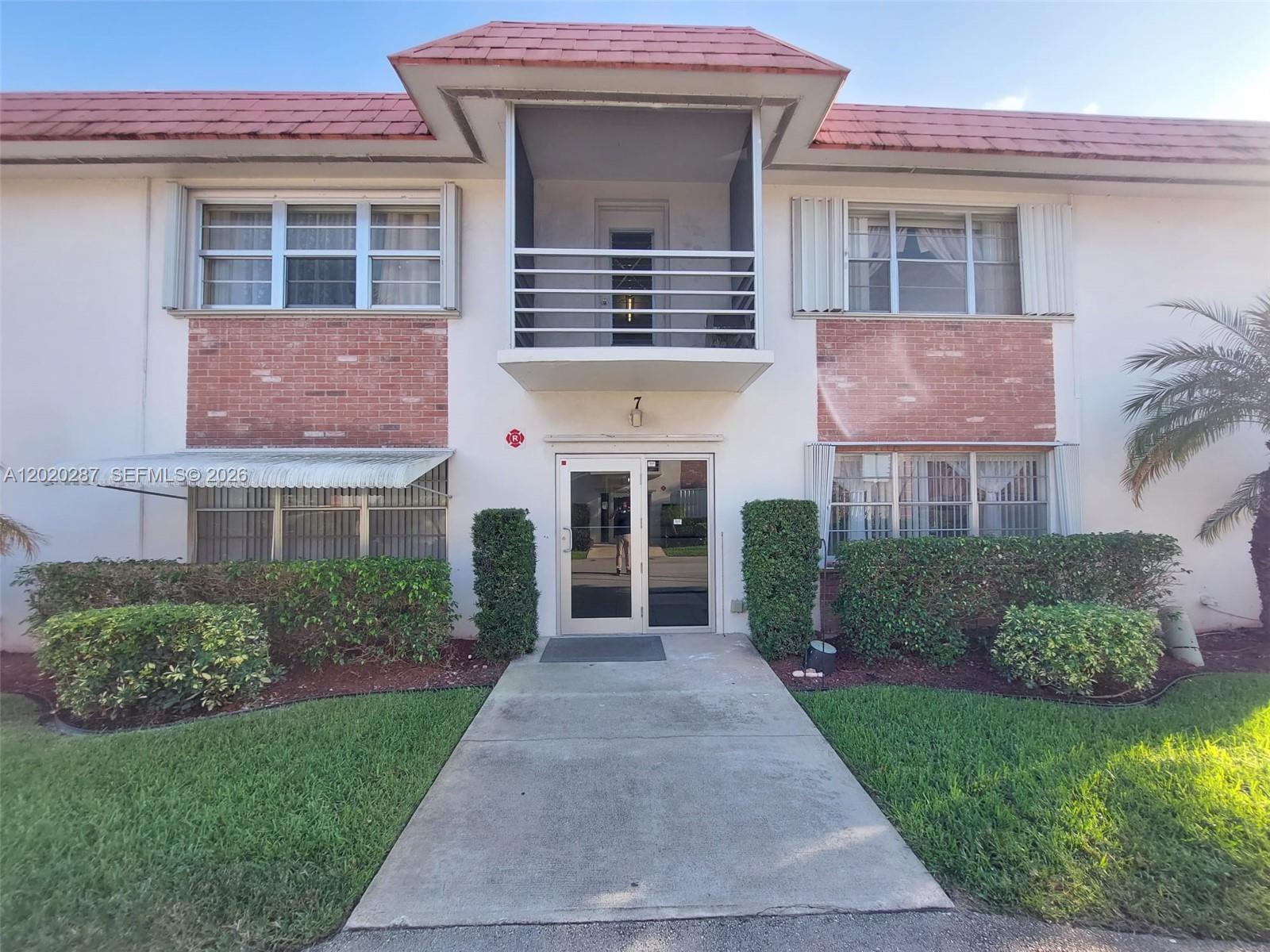 3550 NW 8th Ave 713