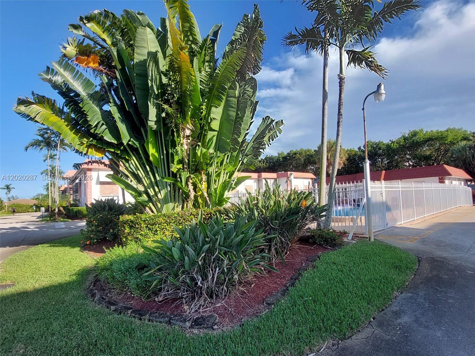 3550 NW 8th Ave 713