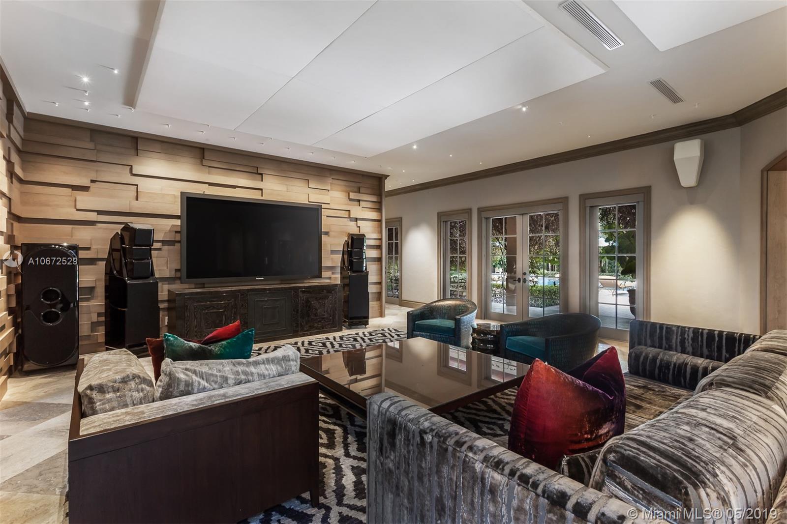 HUTCHINSON SUB - Residential