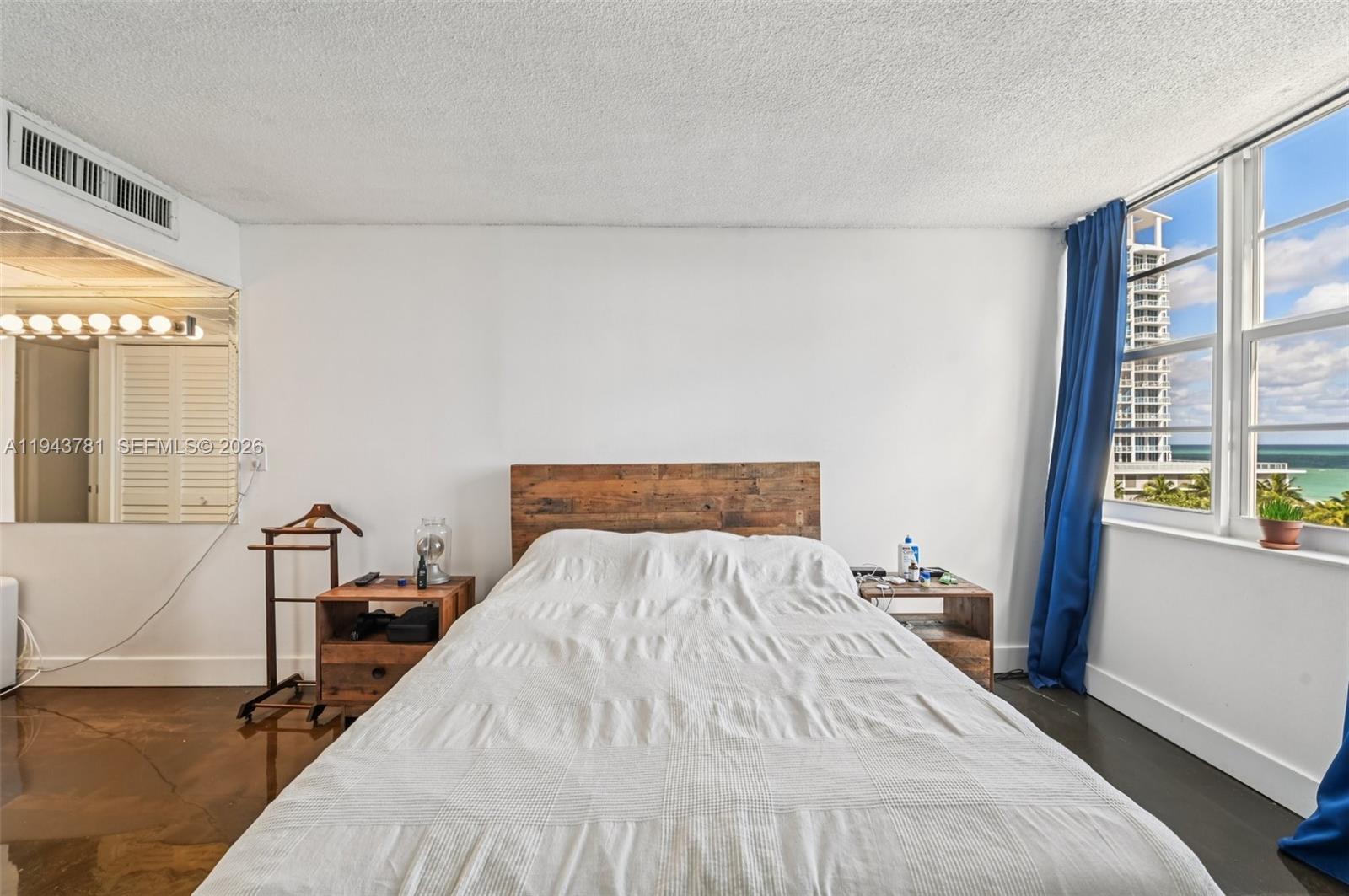 OCEAN PARK CONDO - Residential