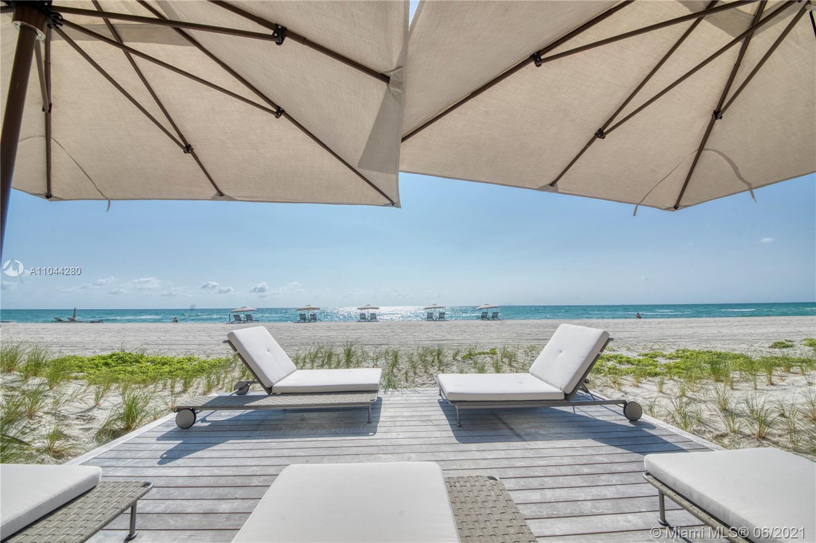 TURNBERRY OCEAN CLUB - Residential