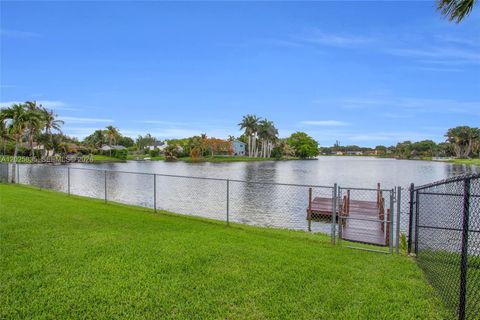 Tiny photo for 4890 SW 104th Ave, Cooper City, FL 33328 (MLS # A12025835)