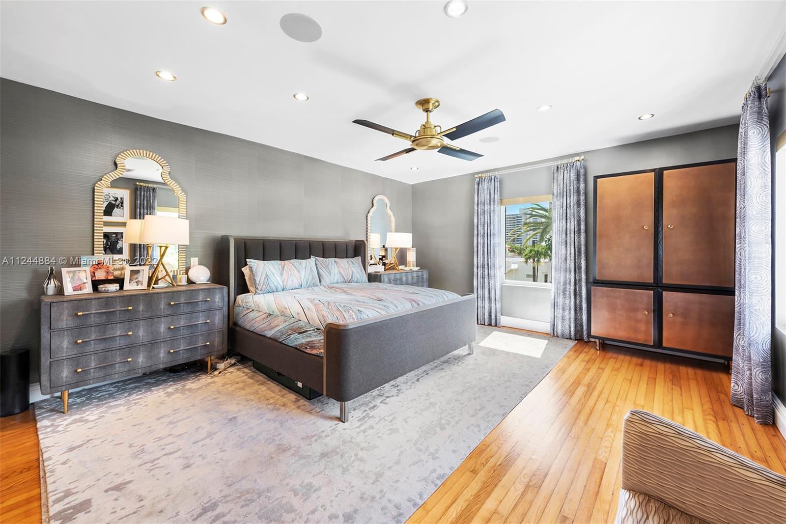 BEACH VIEW SUB - Residential