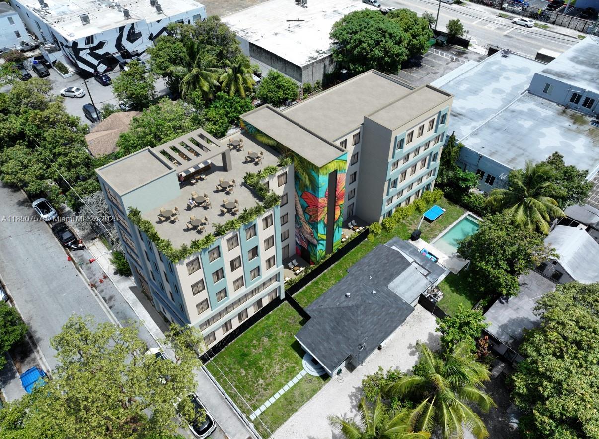 550 NW 30th St