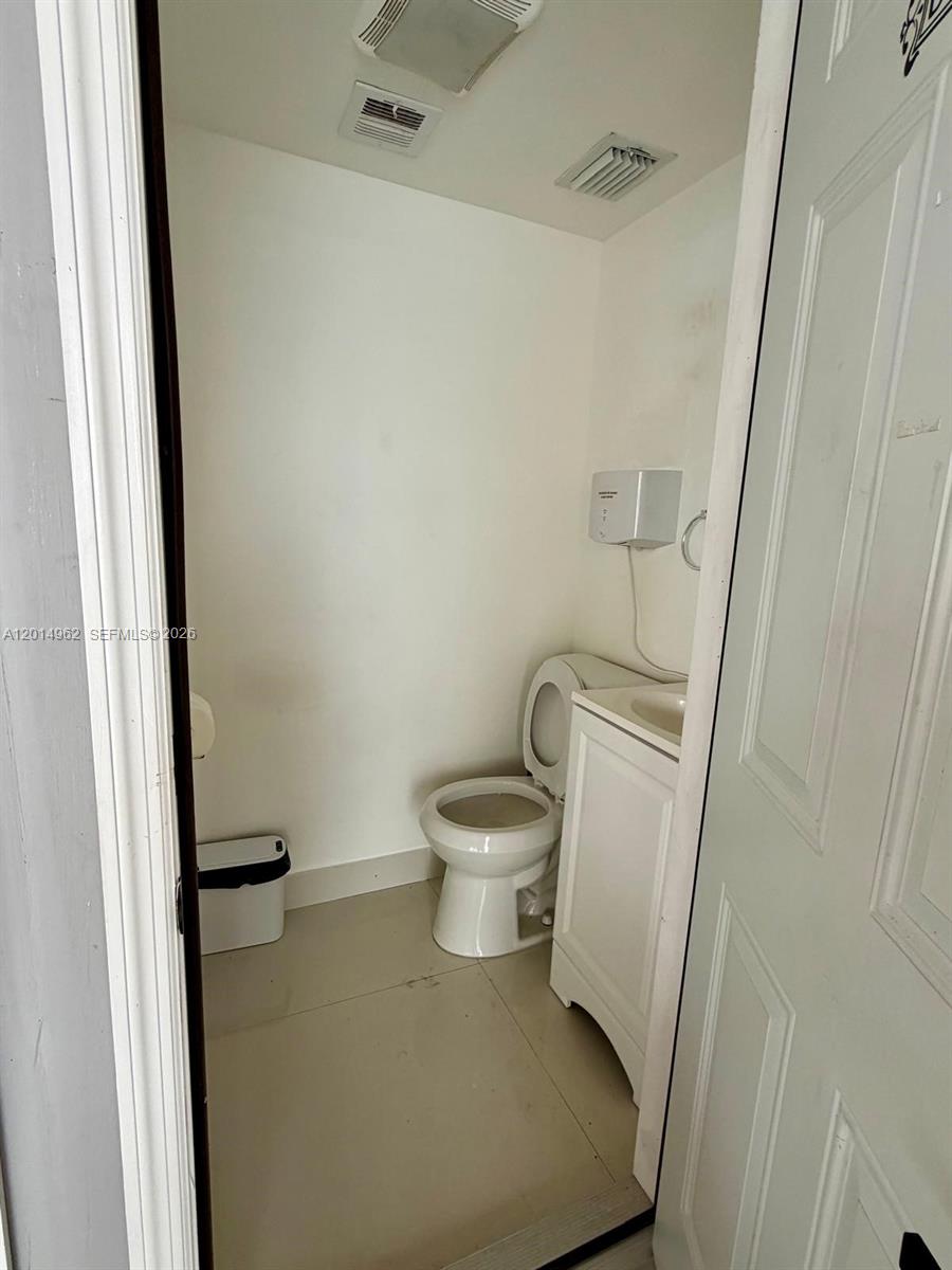 LAKES OF ACADIA UNIT 6 - Residential