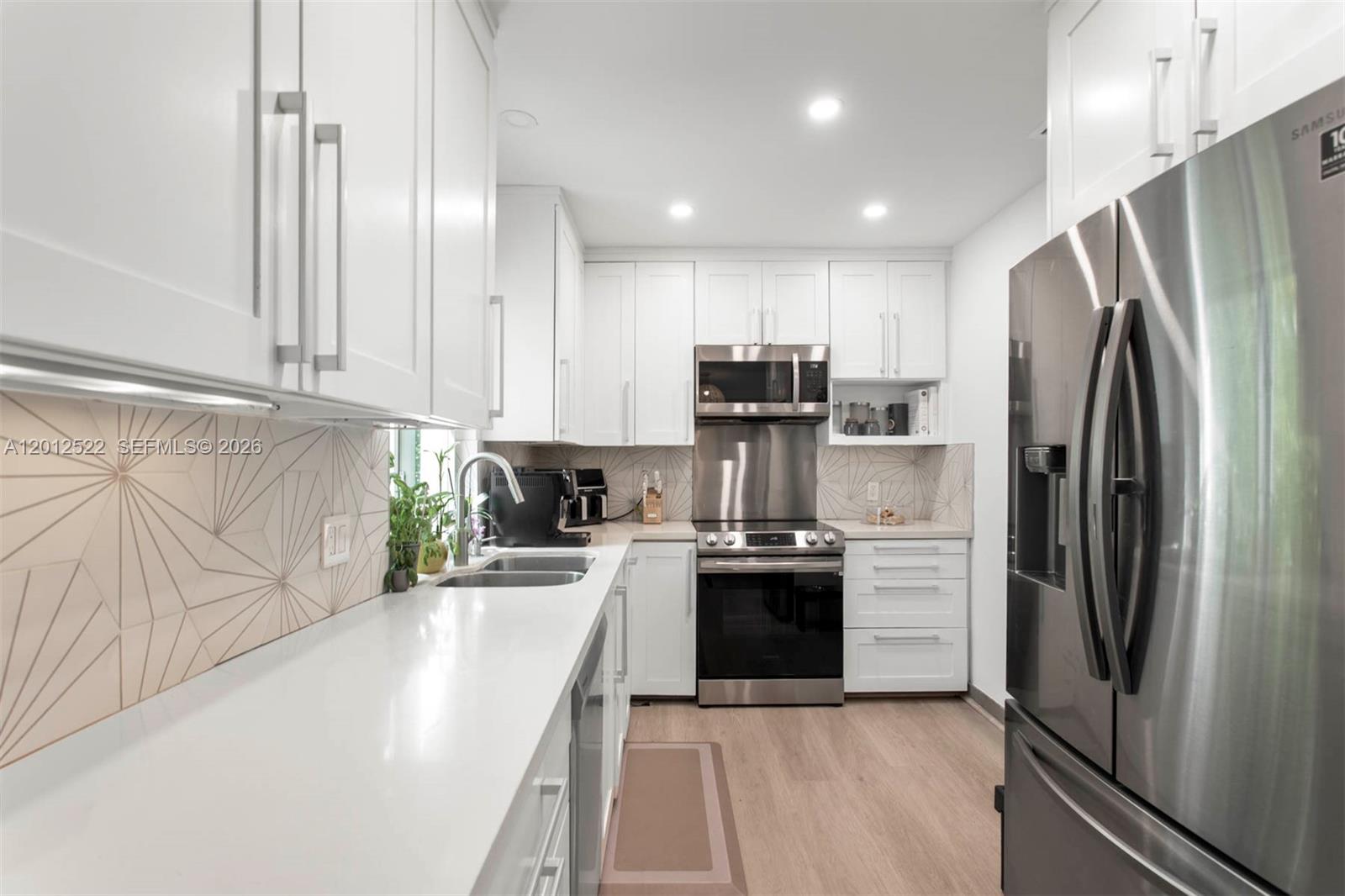 CORAL GABLES RIVIERA SEC - Residential