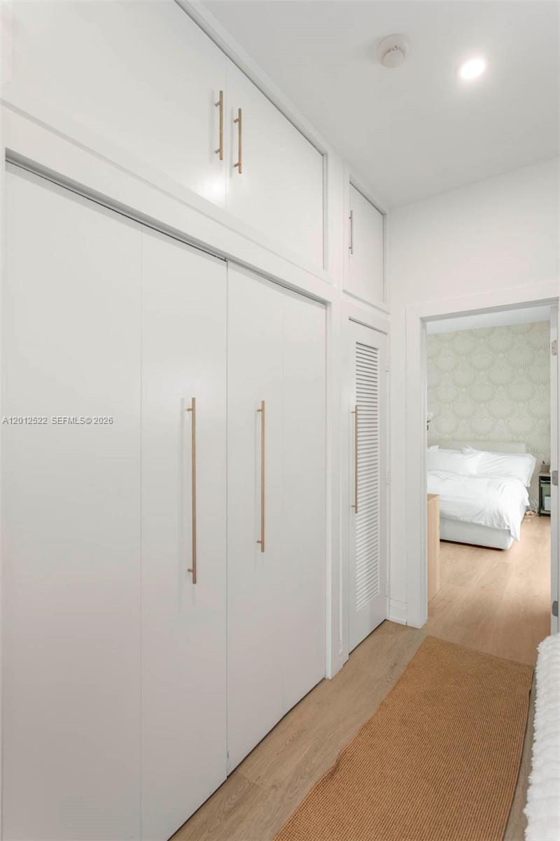 CORAL GABLES RIVIERA SEC - Residential
