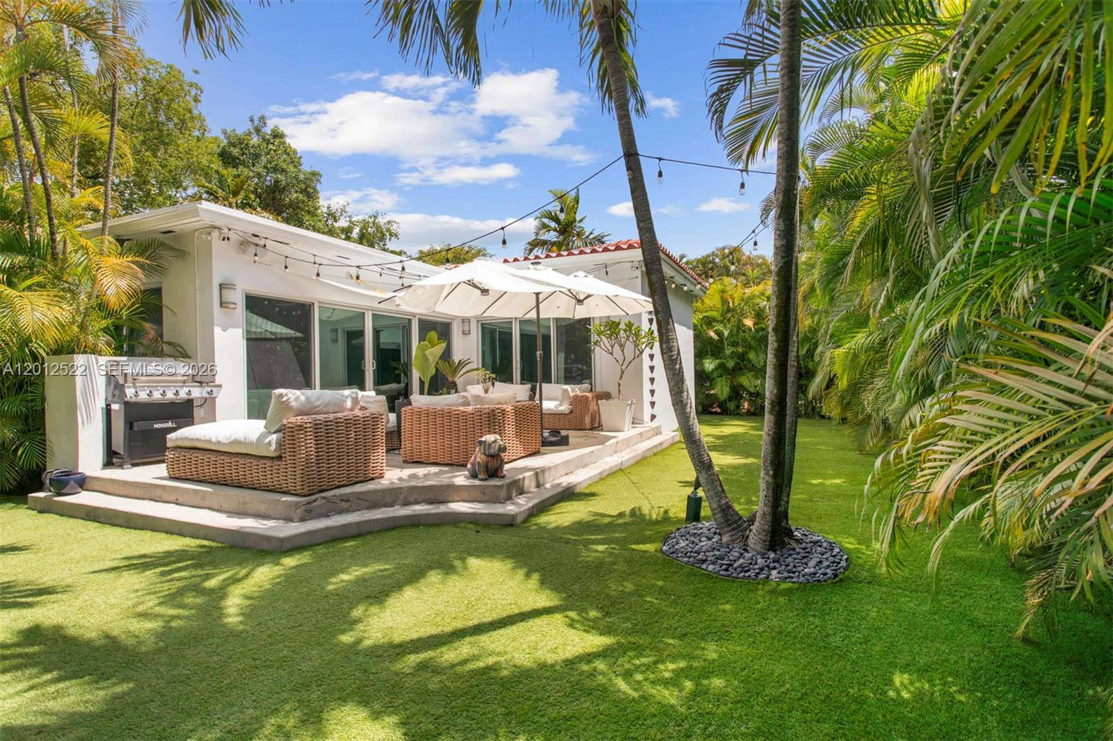 CORAL GABLES RIVIERA SEC - Residential