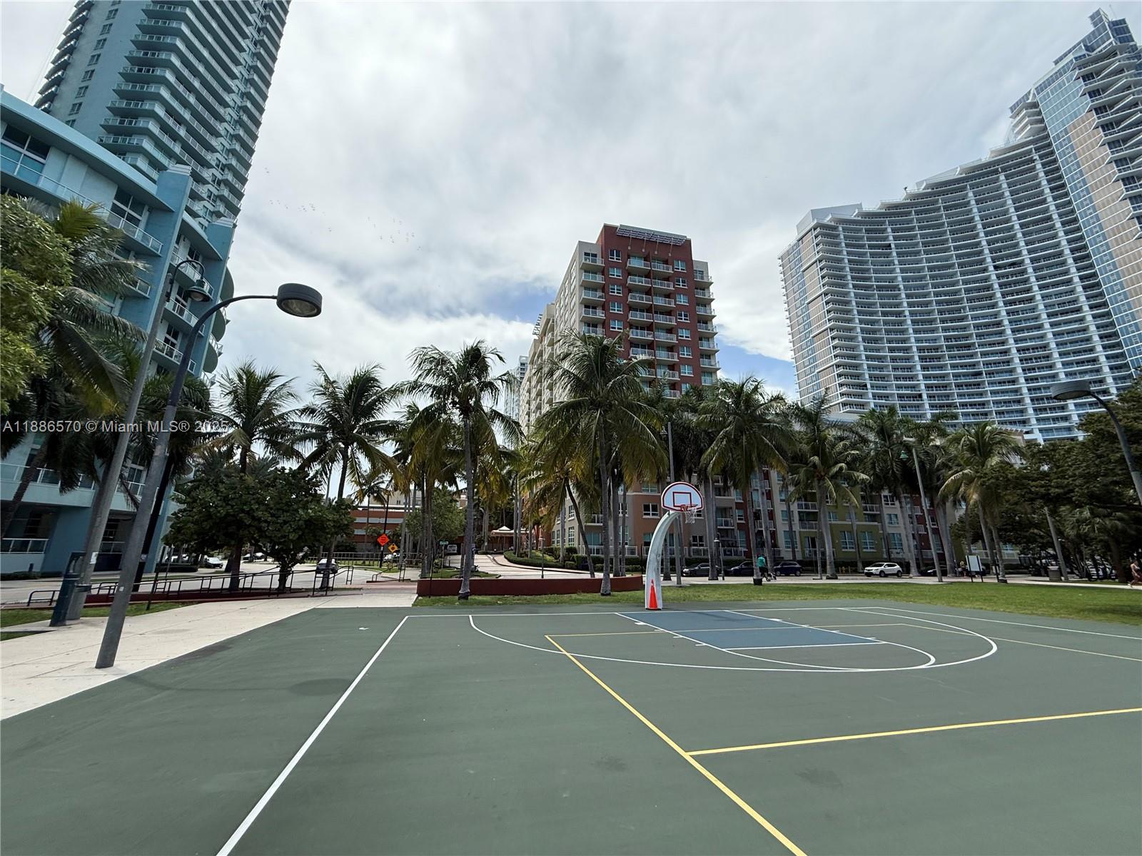 CITE CONDO - Residential