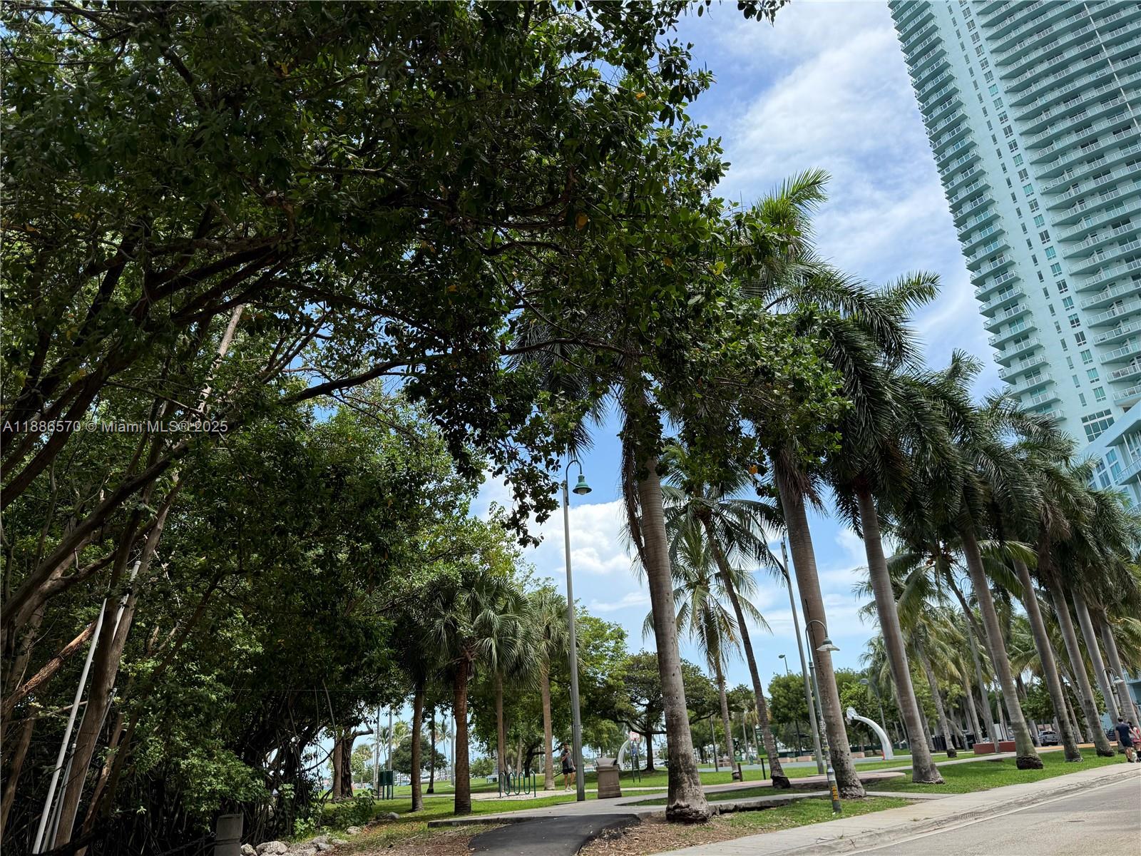 CITE CONDO - Residential