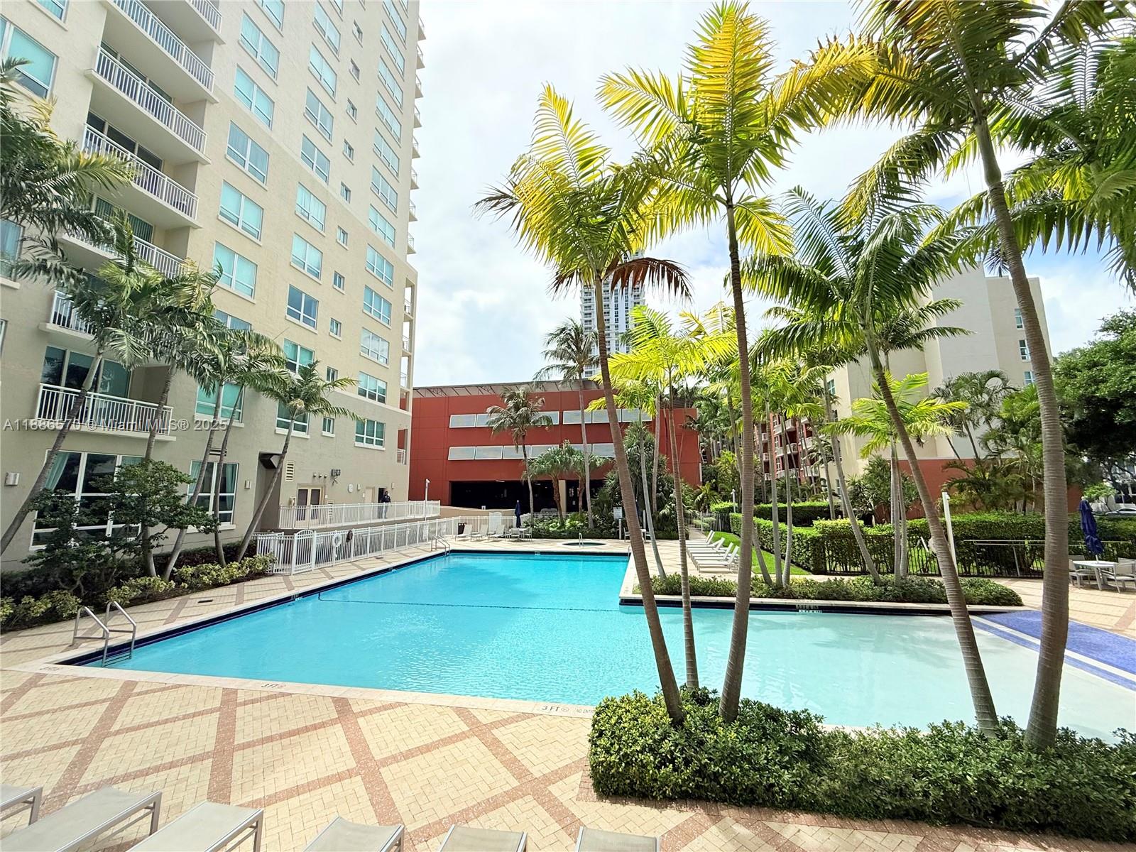 CITE CONDO - Residential