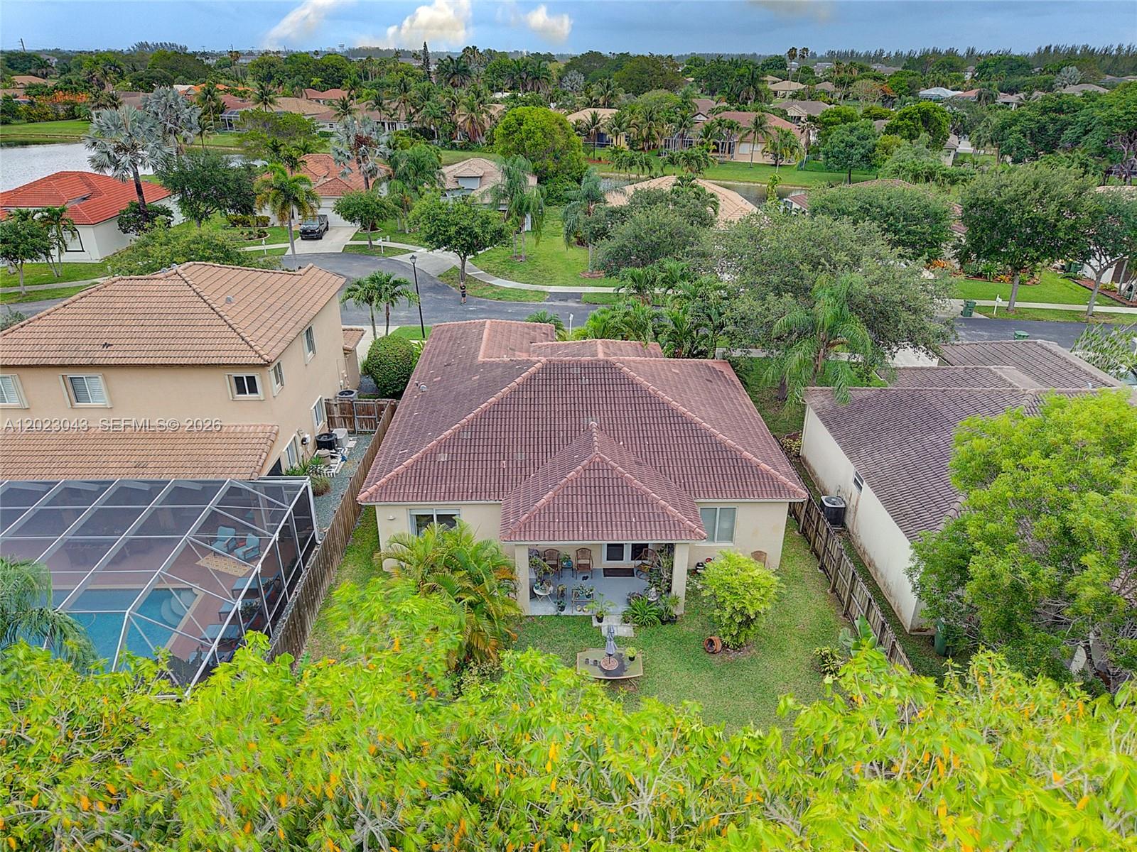 DUNWOODIE AT KEYS GATE - Residential