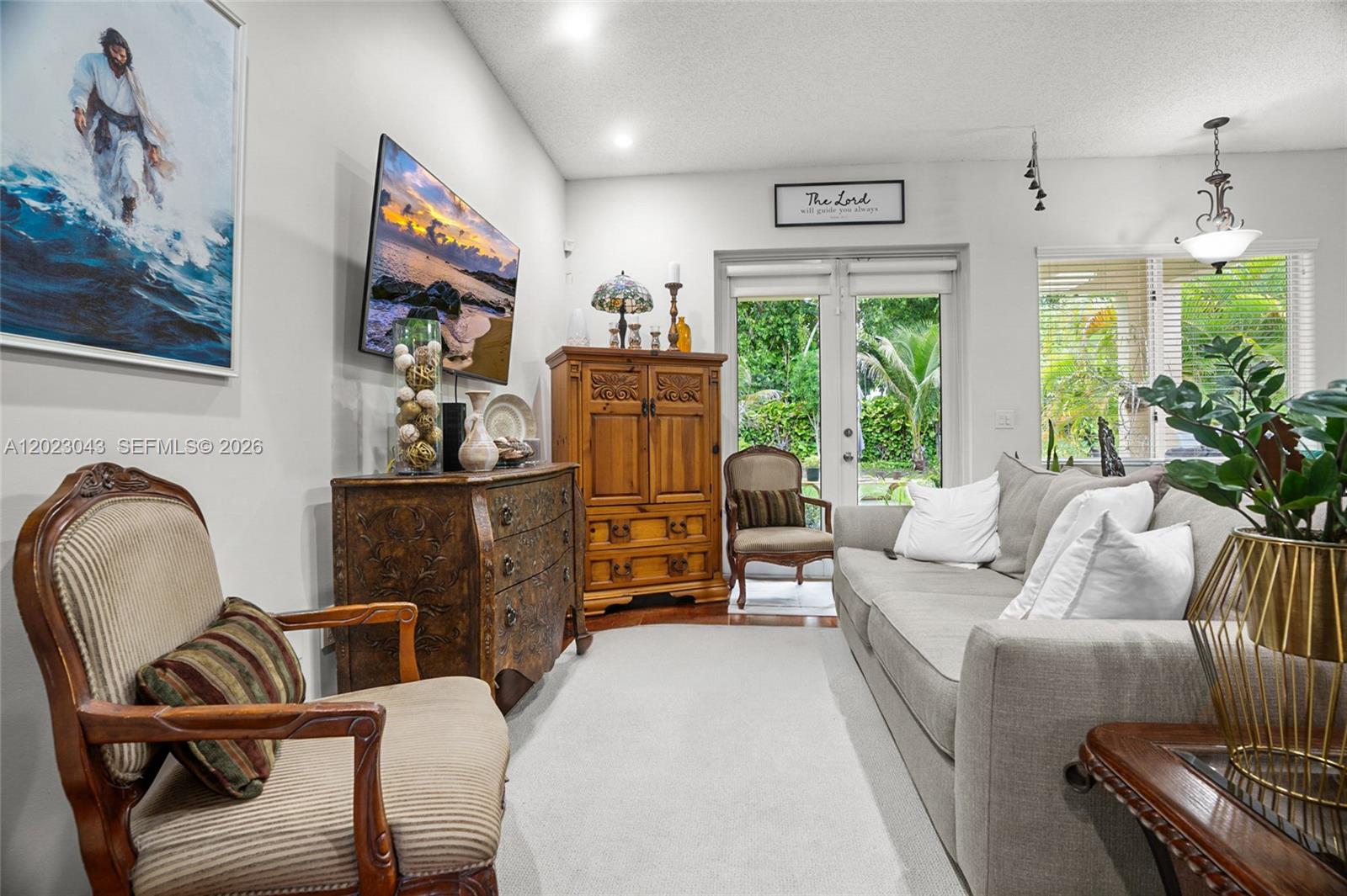 DUNWOODIE AT KEYS GATE - Residential