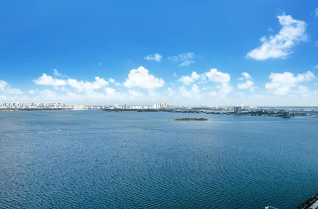 PARAISO BAY - Residential Lease