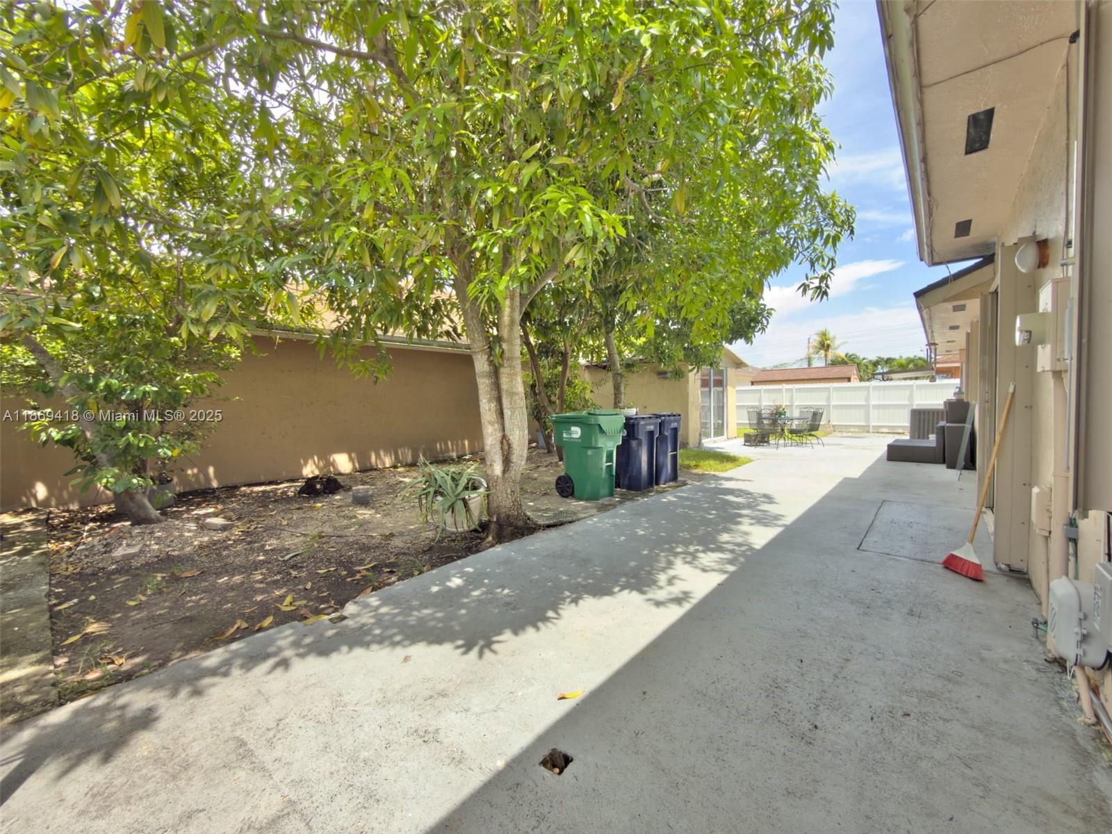 MIMI SUB - Residential