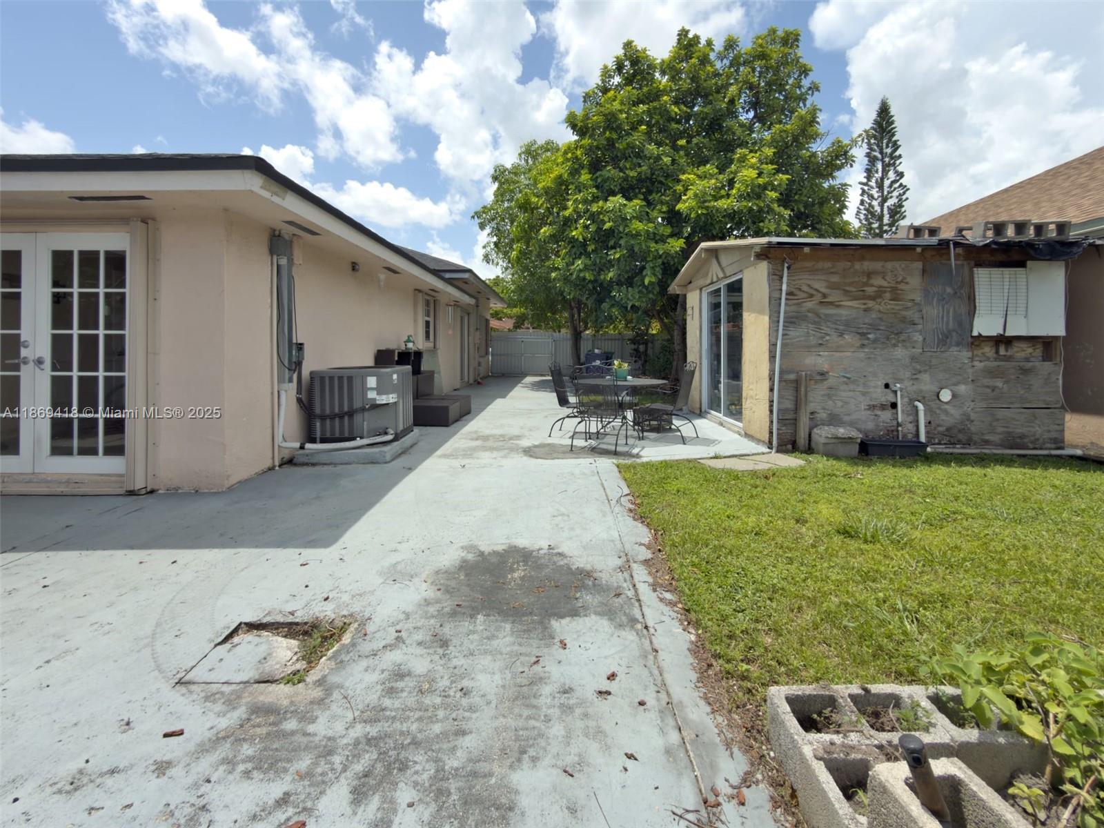 MIMI SUB - Residential