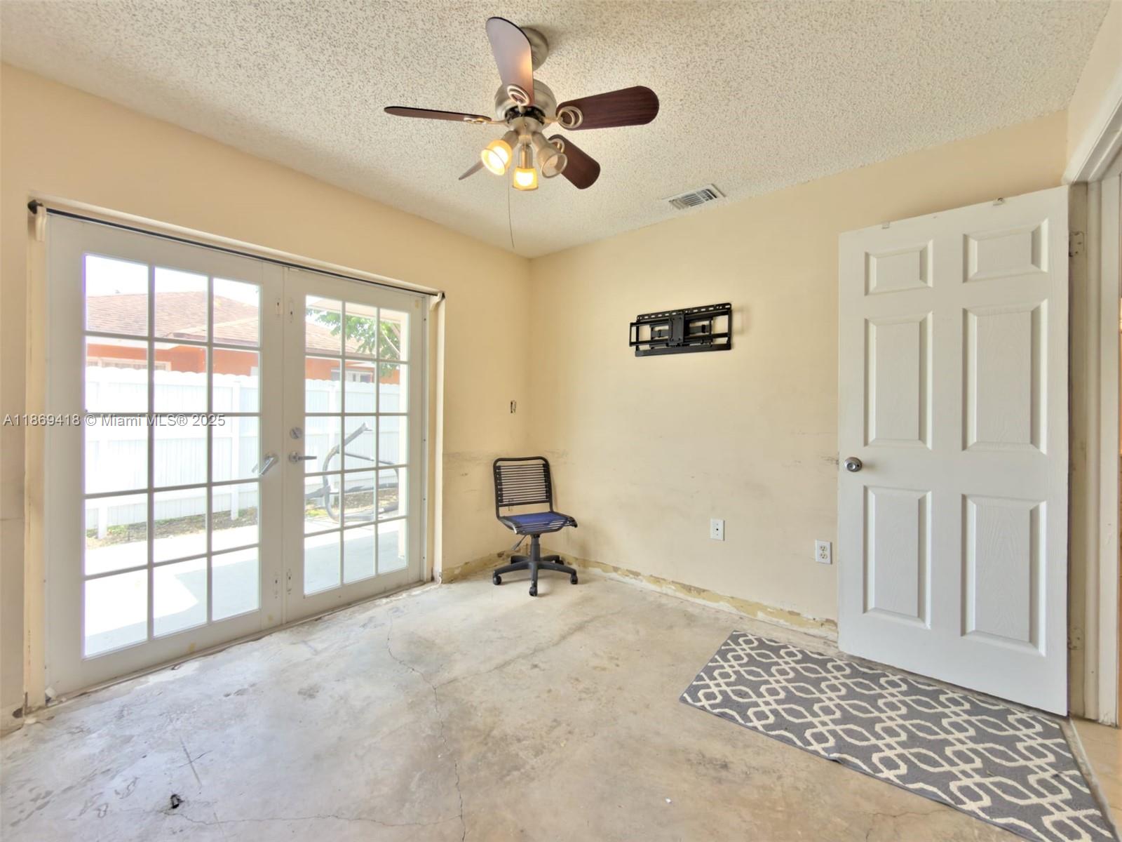 MIMI SUB - Residential