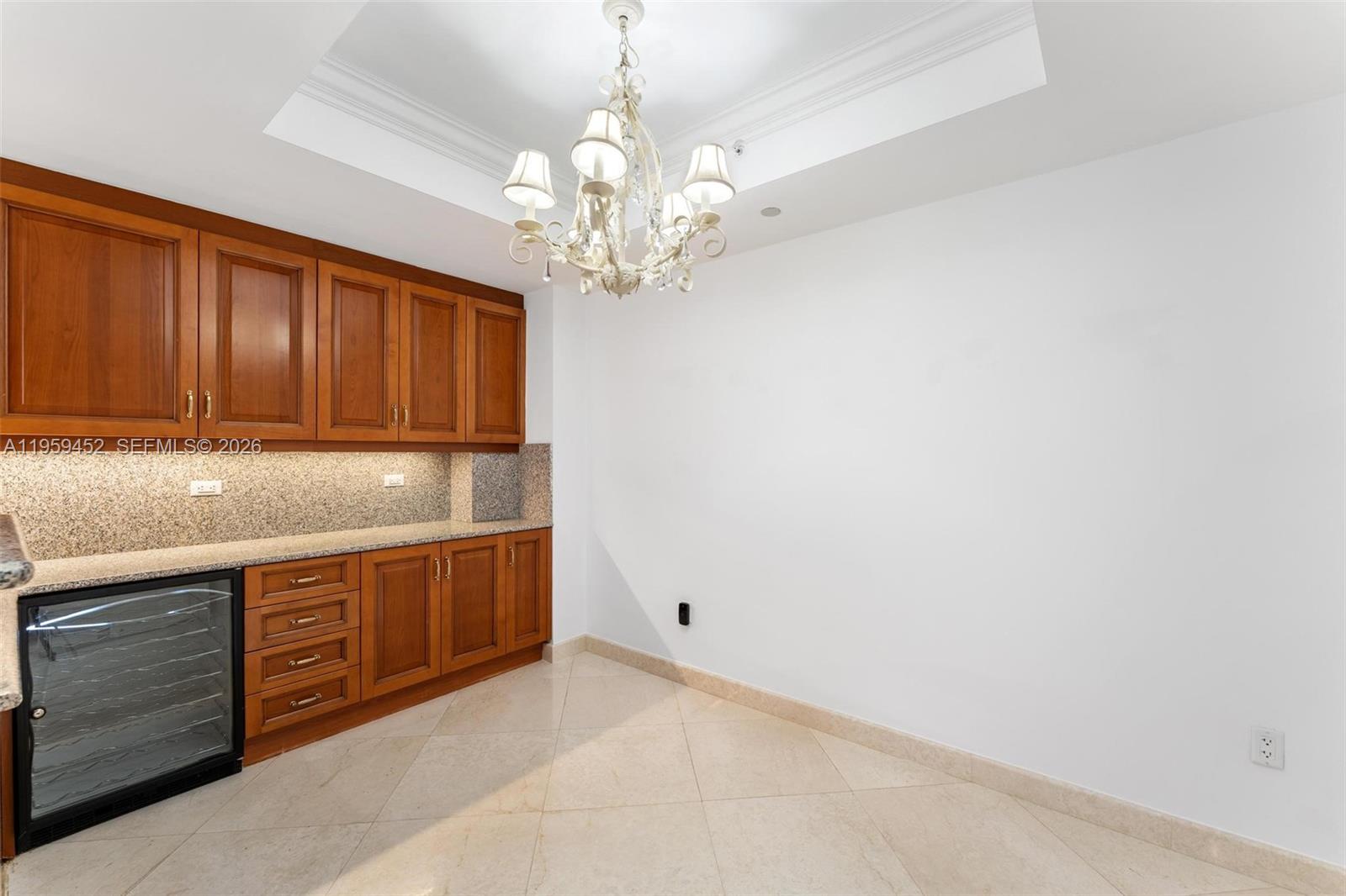 7600 OCEANSIDE AT FISHER - Residential