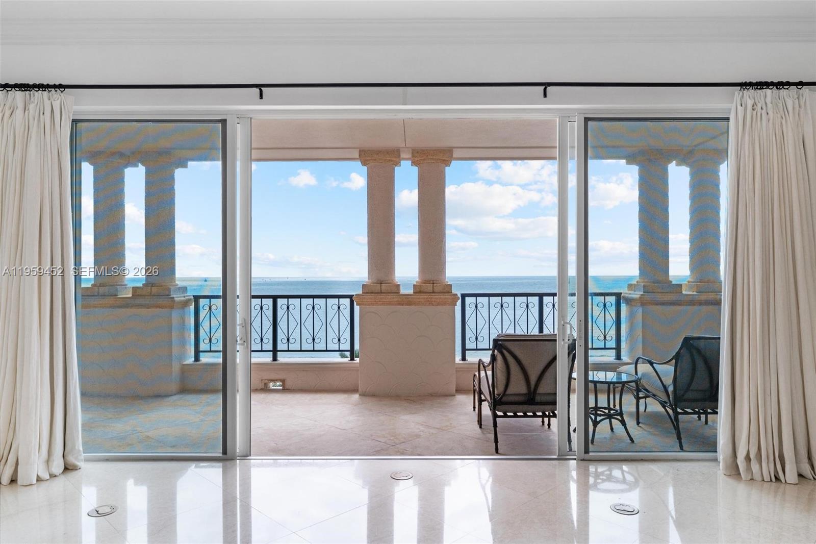 7600 OCEANSIDE AT FISHER - Residential