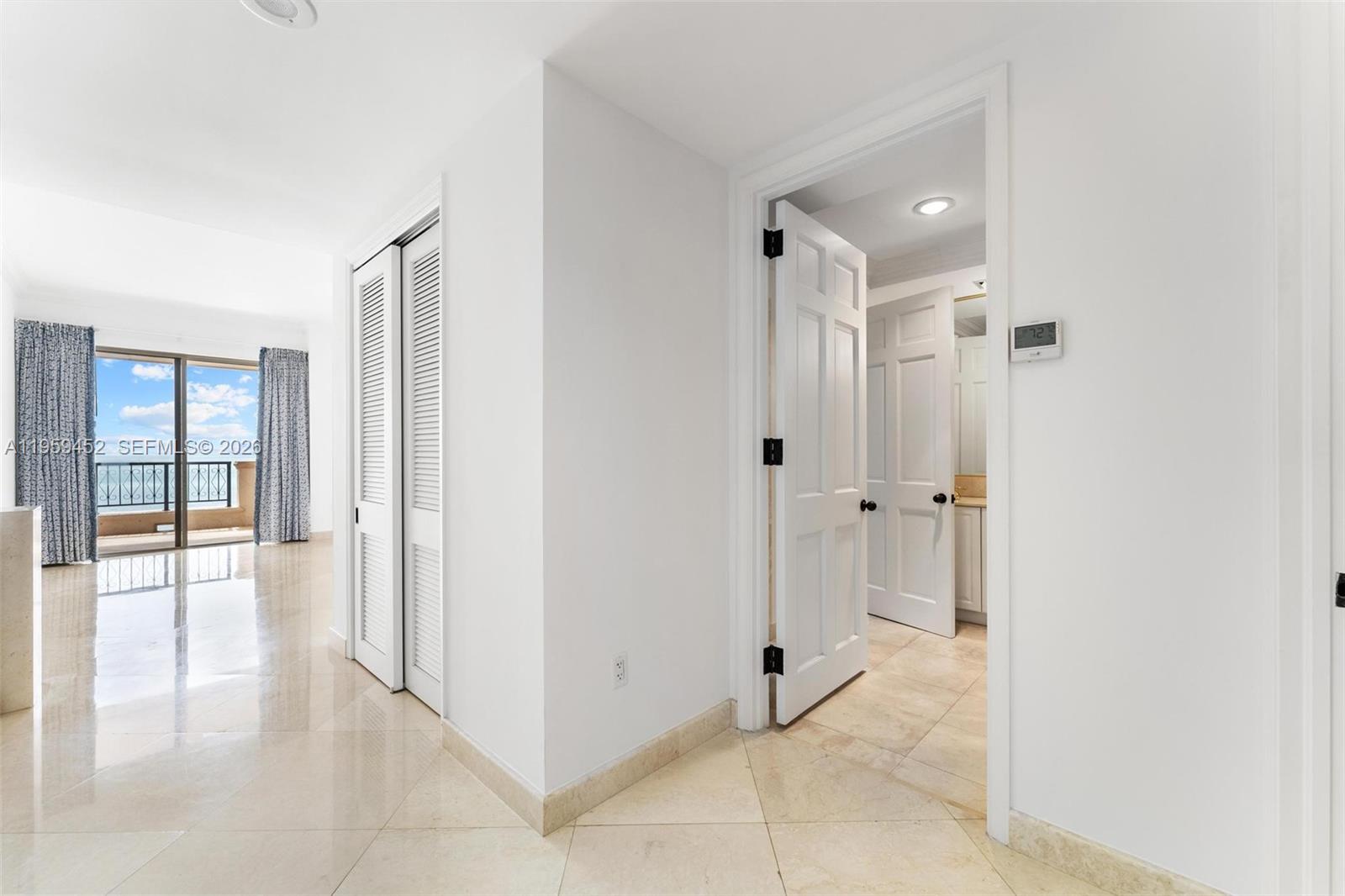 7600 OCEANSIDE AT FISHER - Residential
