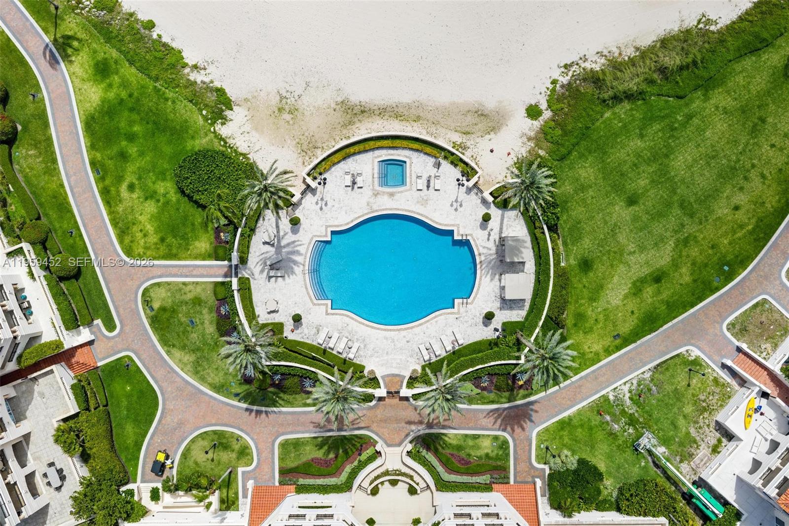 7600 OCEANSIDE AT FISHER - Residential