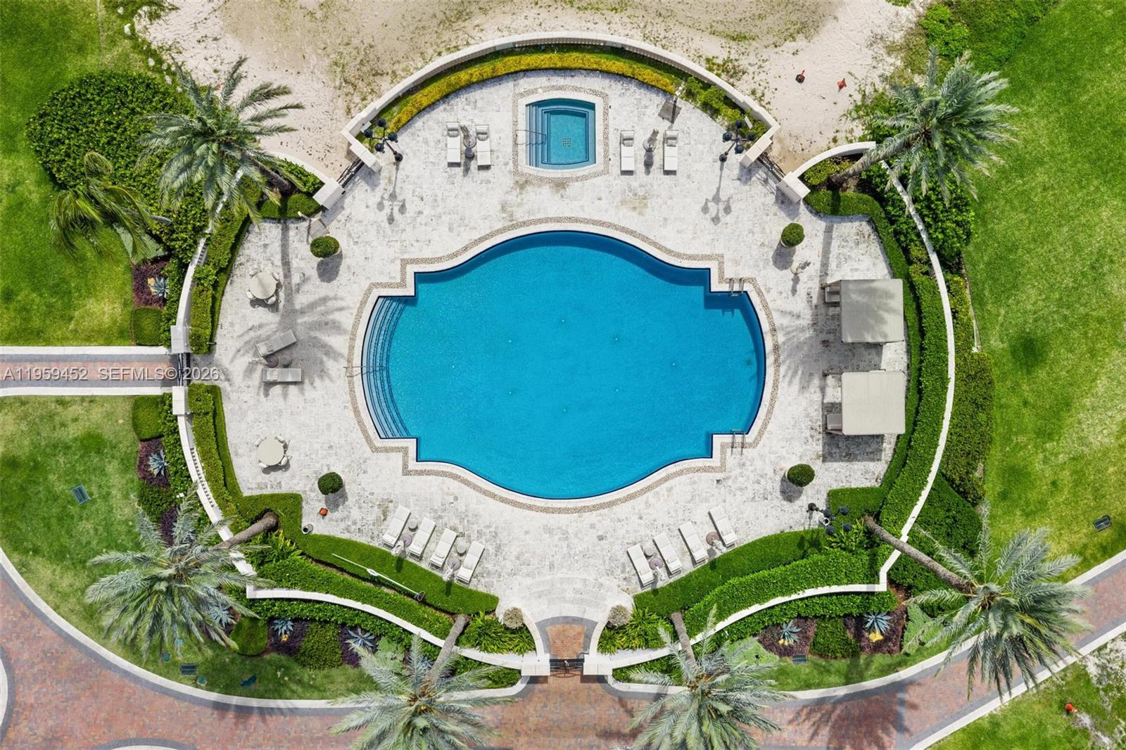7600 OCEANSIDE AT FISHER - Residential