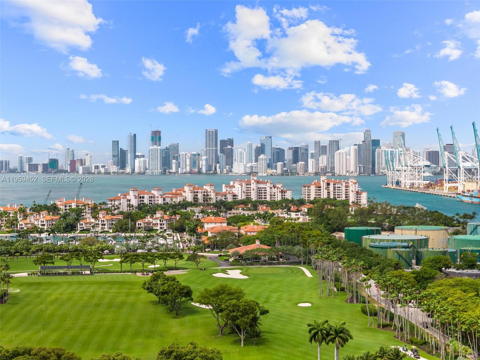 7600 OCEANSIDE AT FISHER - Residential