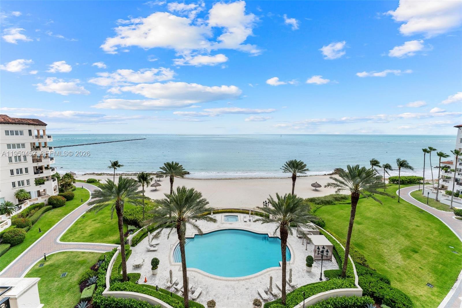 7600 OCEANSIDE AT FISHER - Residential