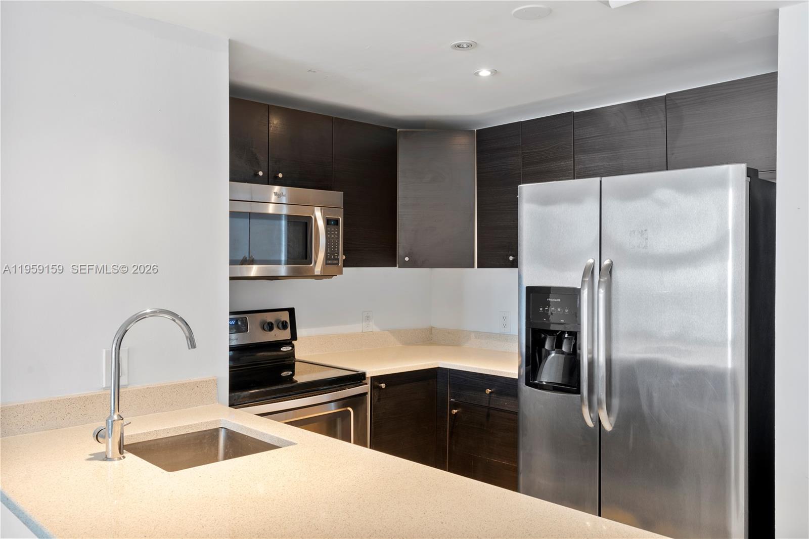FORTUNE HOUSE CONDO - Residential Lease