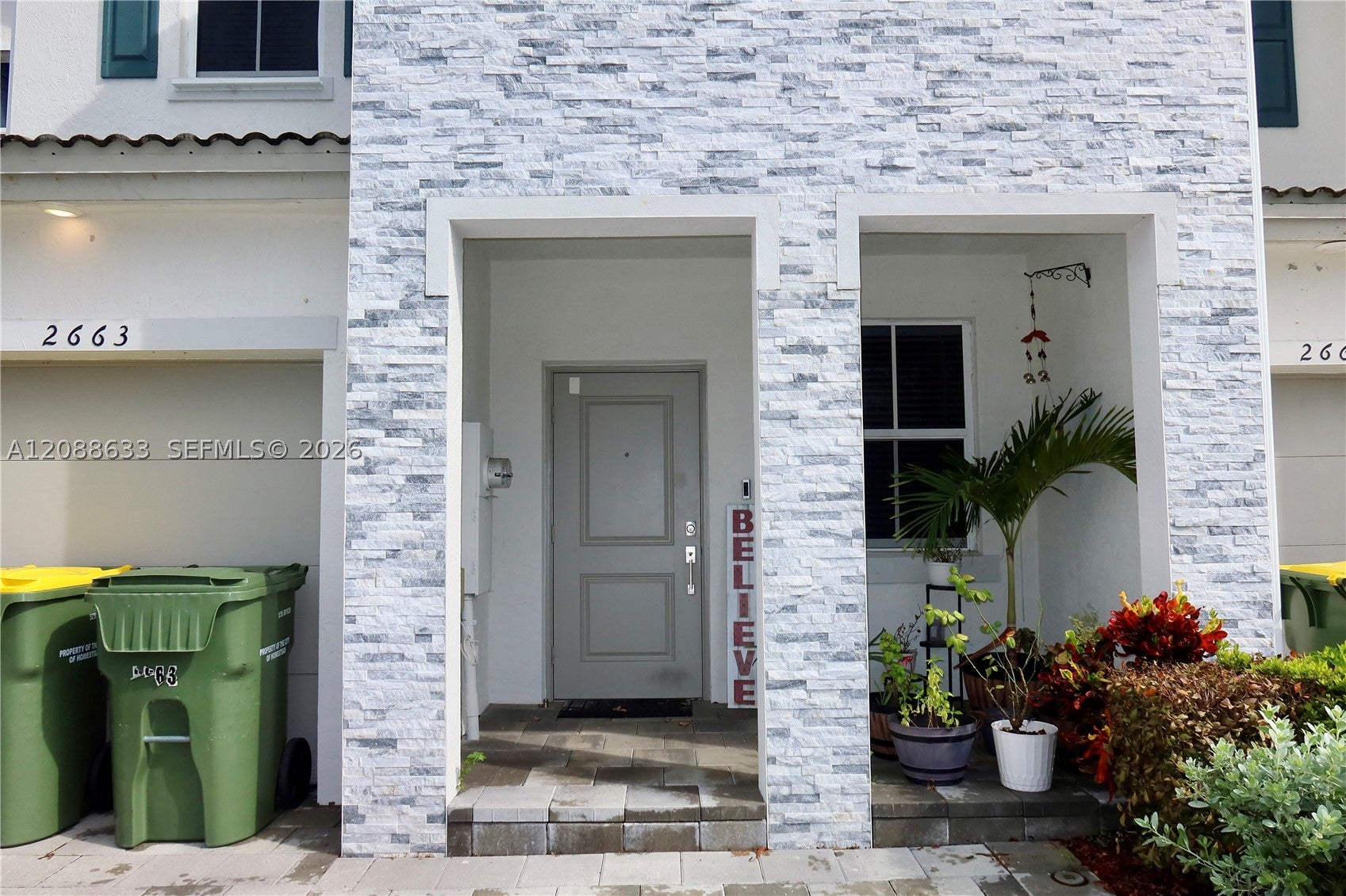 2663 SE 10th St, Homestead FL 33035