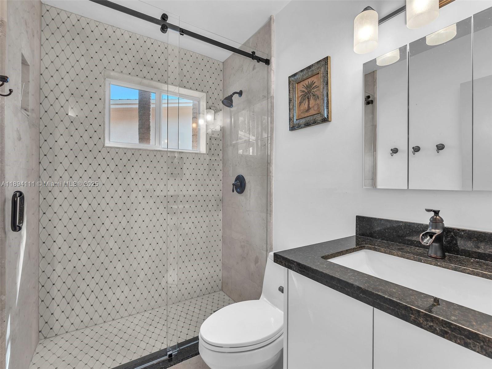 HOLLYWOOD LAKES SECTION - Residential