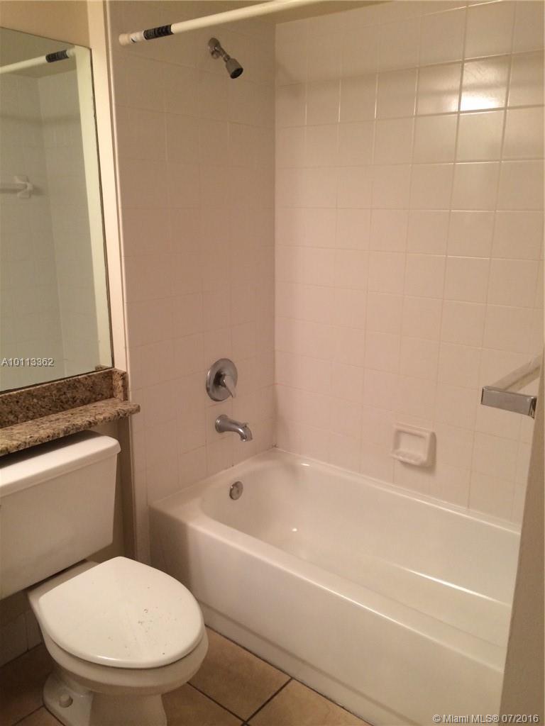 Royal Grand Condo - Residential Lease