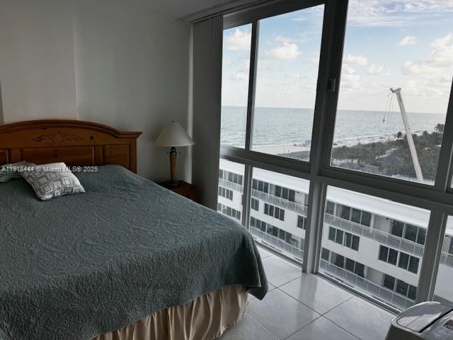 THE CARRIAGE HOUSE CONDO - Residential Lease