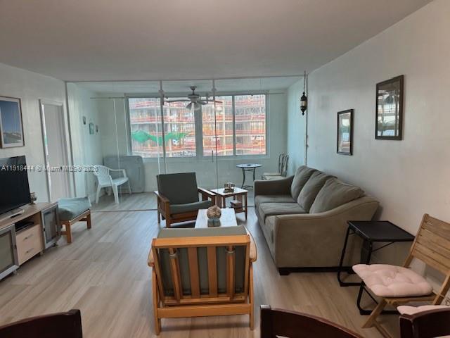 THE CARRIAGE HOUSE CONDO - Residential Lease