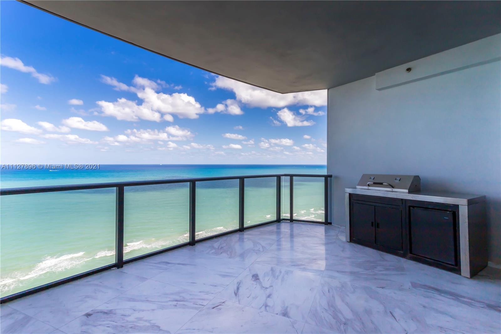 18555 COLLINS AVENUE COND - Residential