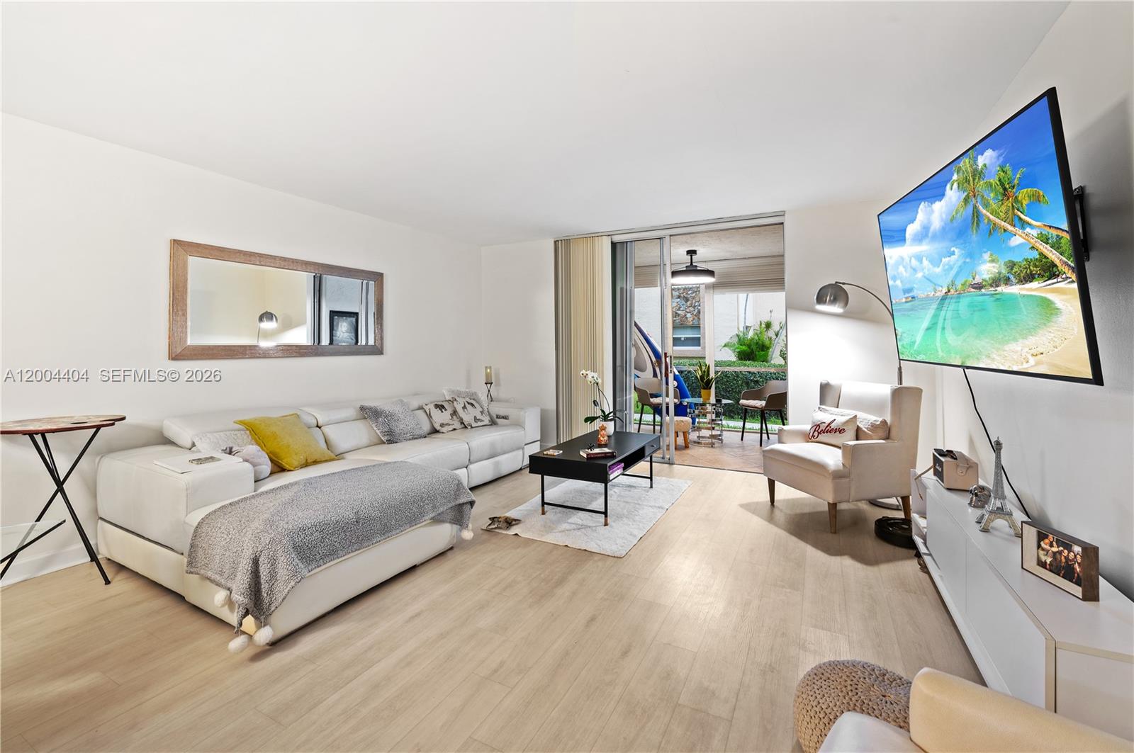 MEADOWBROOK LAKES CONDO - Residential
