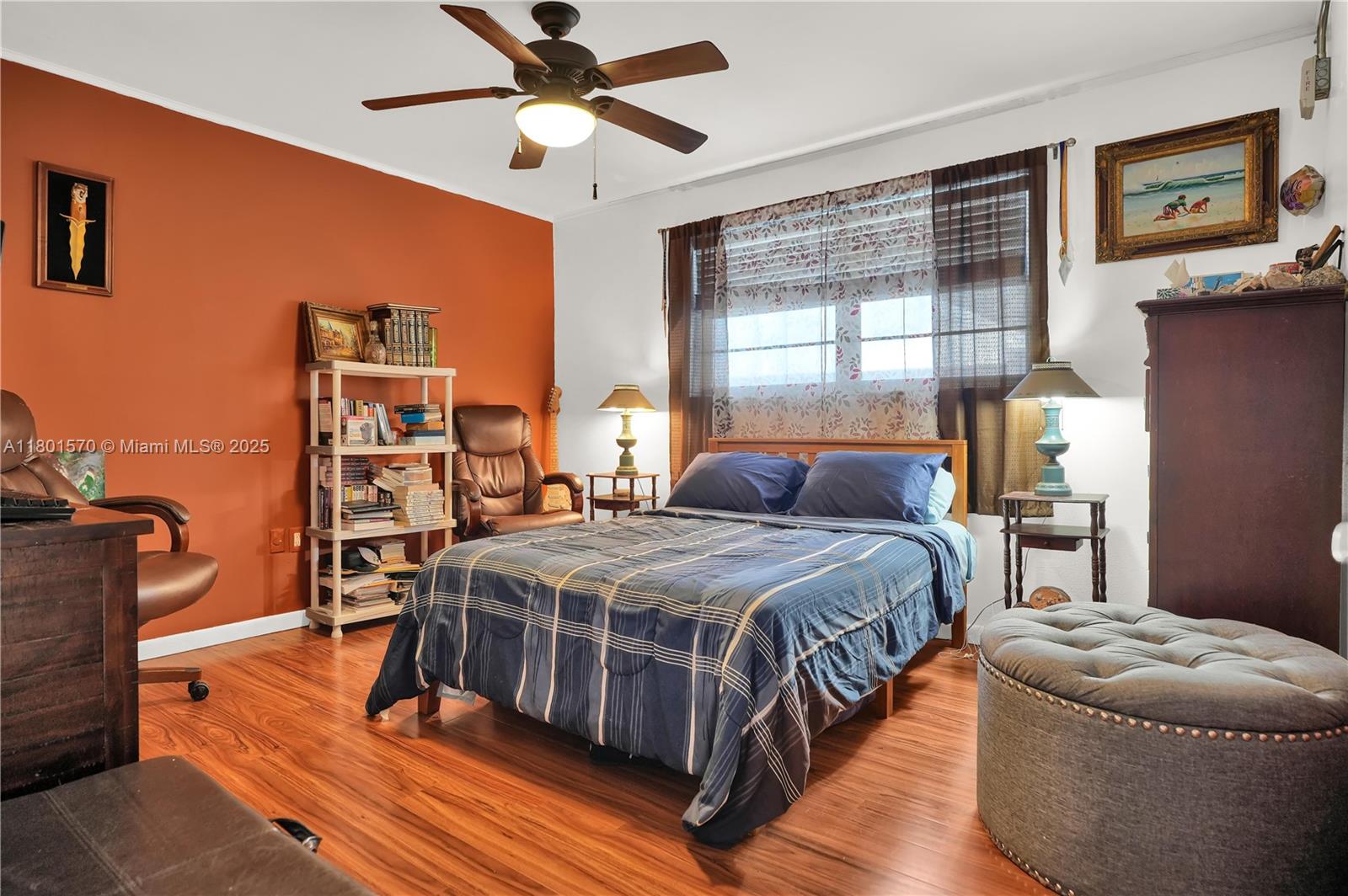 NEW LAND GARDENS CONDO - Residential