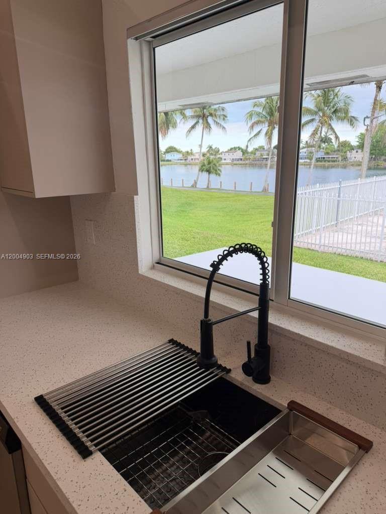 LAKES BY THE BAY SEC 2 - Residential