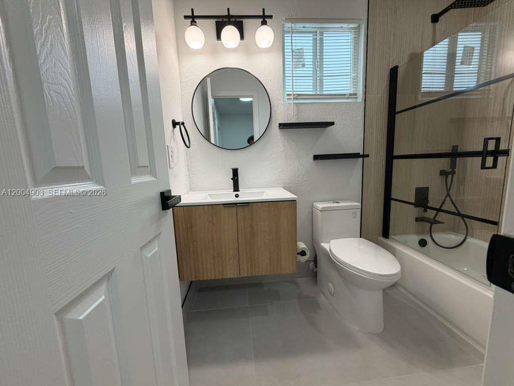 LAKES BY THE BAY SEC 2 - Residential