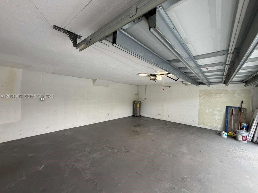 LAKES BY THE BAY SEC 2 - Residential