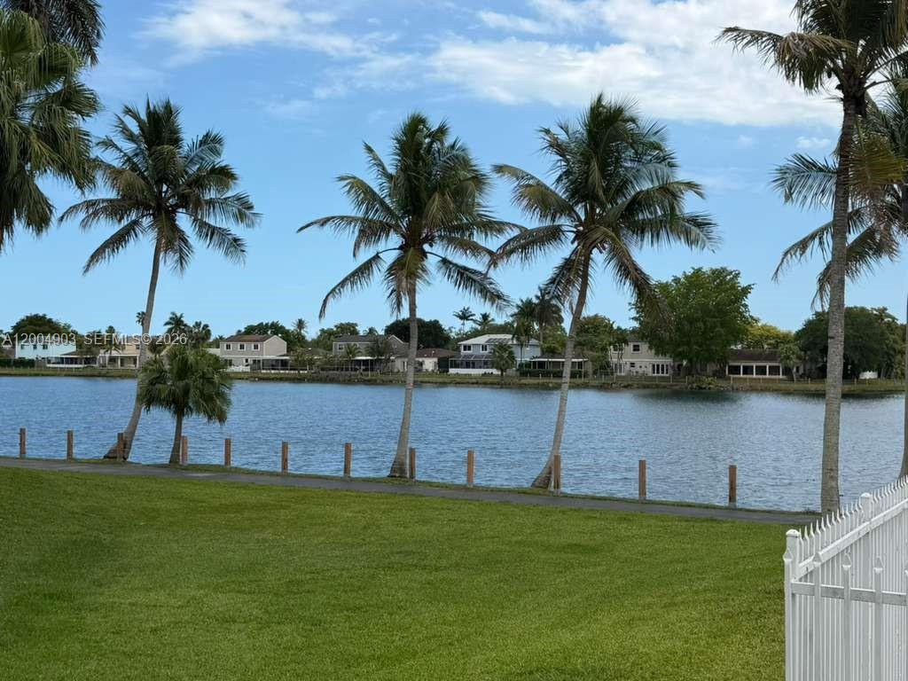 LAKES BY THE BAY SEC 2 - Residential