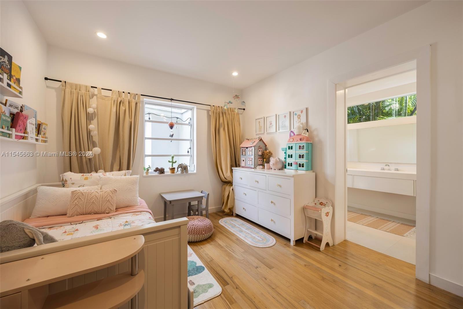 WOODRIDGE SUB - Residential