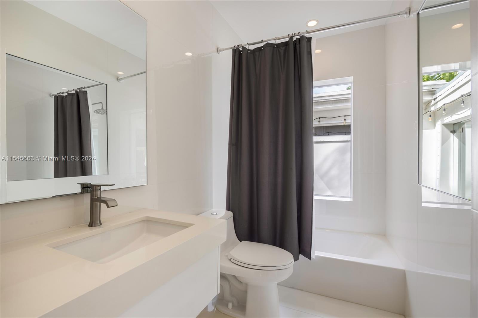 WOODRIDGE SUB - Residential