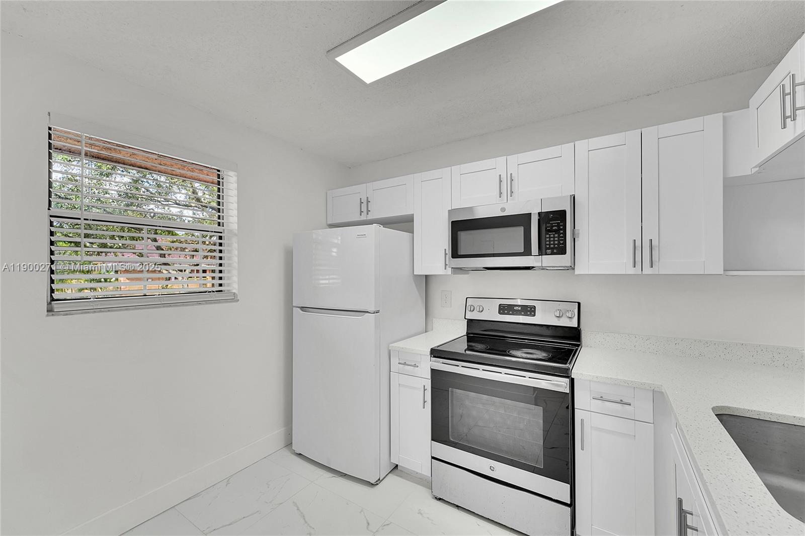 BELLA GRAND CONDO - Residential Lease