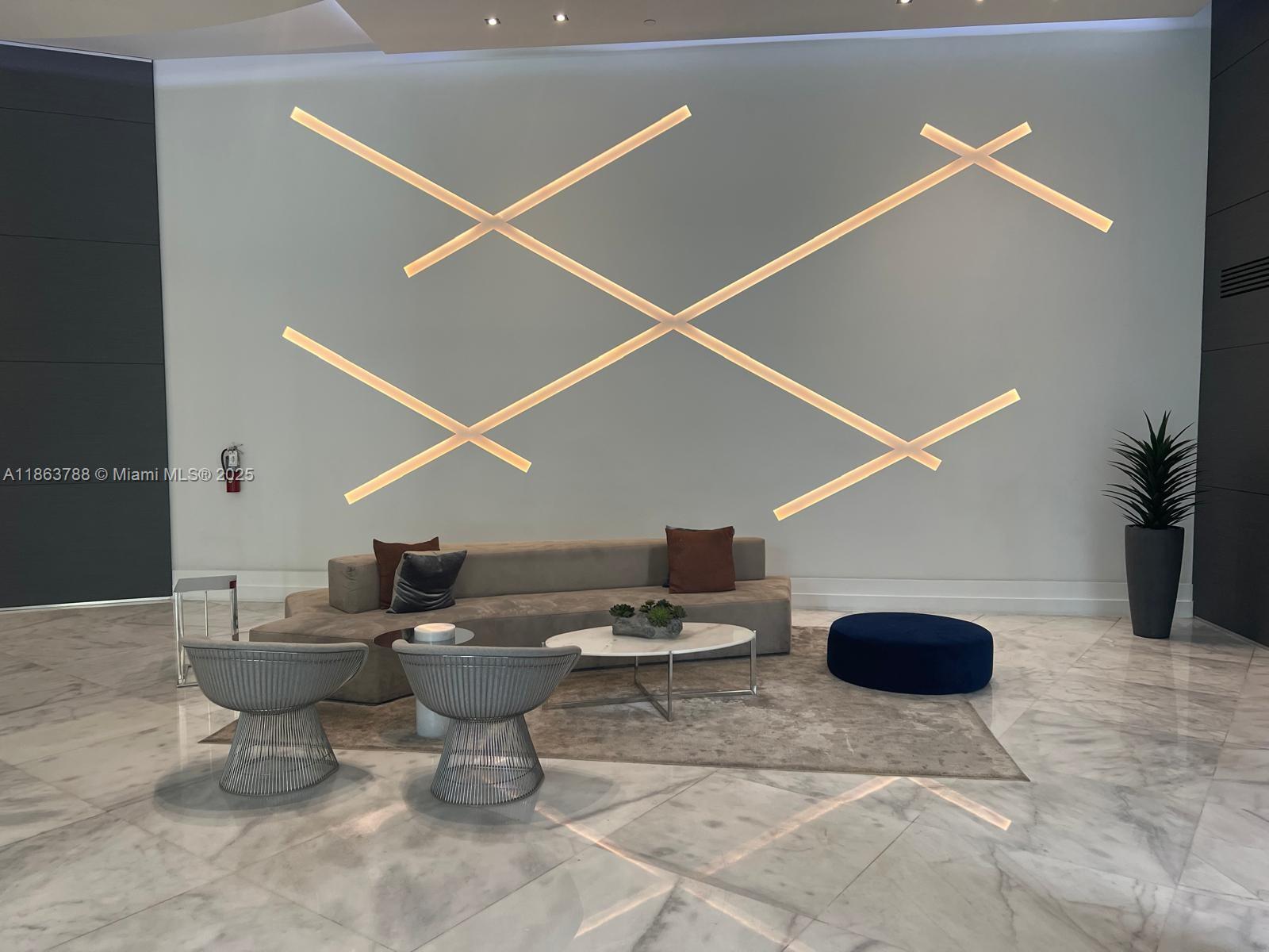 PARC CENTRAL AVENTURA - Residential